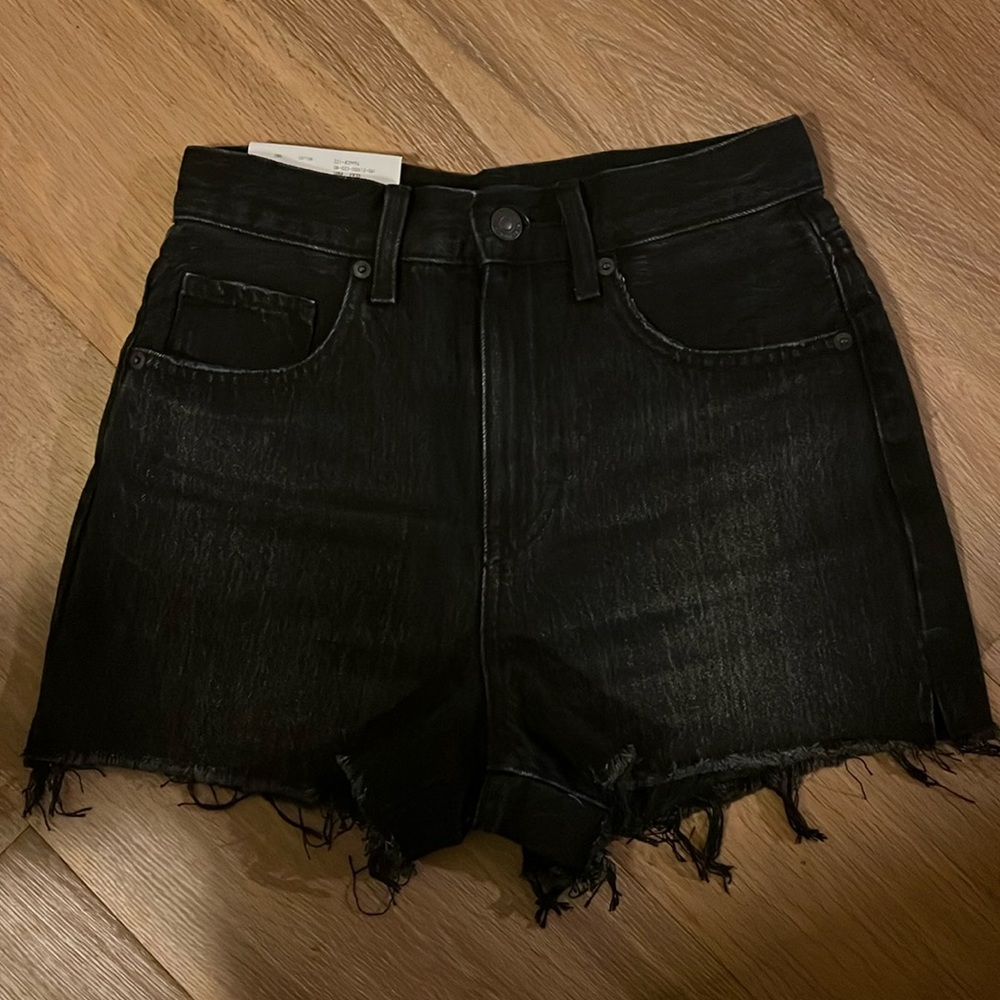NWT Uniqlo High Waist Denim Shorts